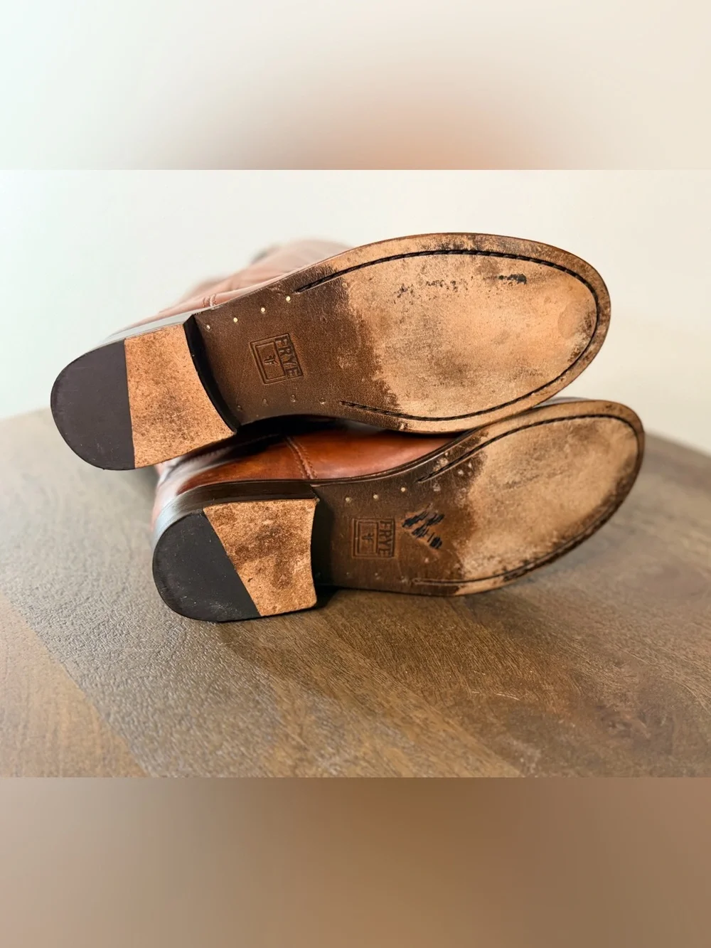 Frye Melissa Button Boots in Cognac Size 6
